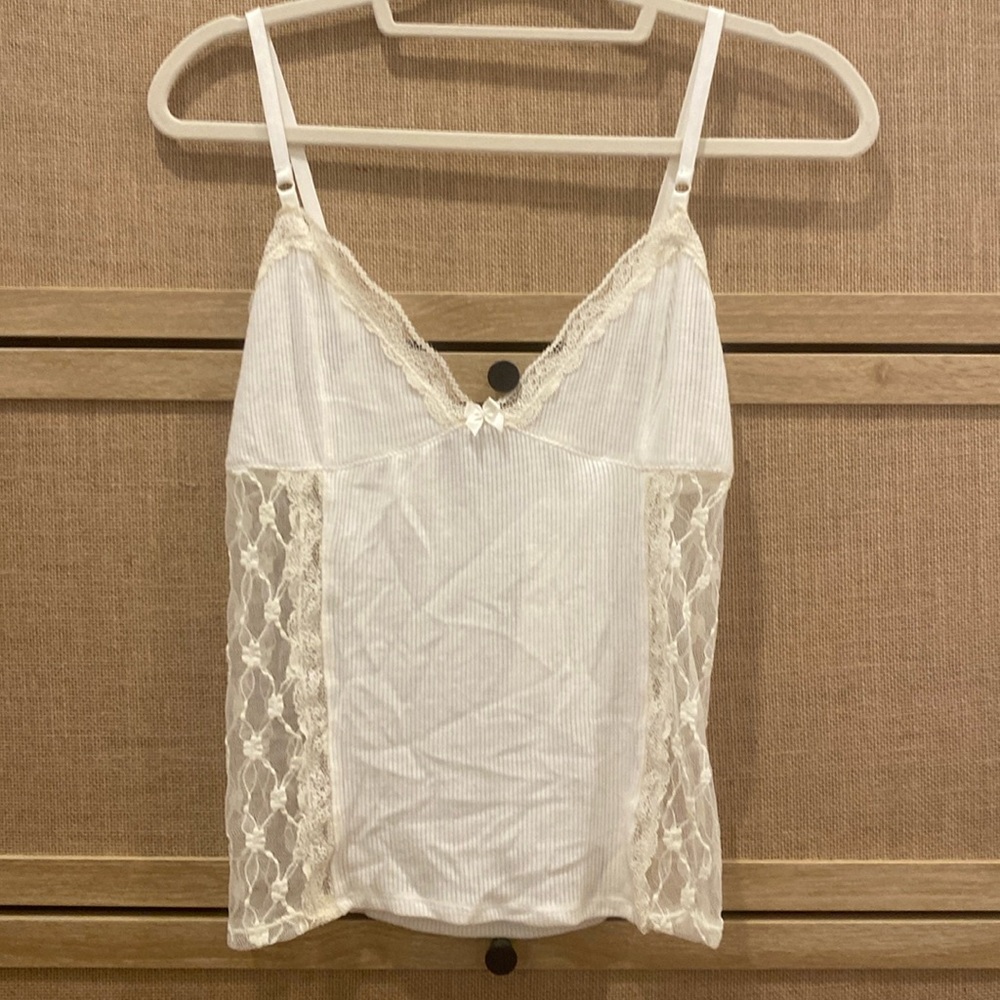 NWT Out from Under Boudoir Bow Layering Cami